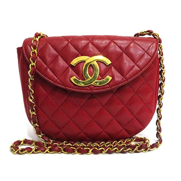 Chanel Matelasse Chain Shoulder Half Moon Lambskin Leather Red - Picture 1 of 8
